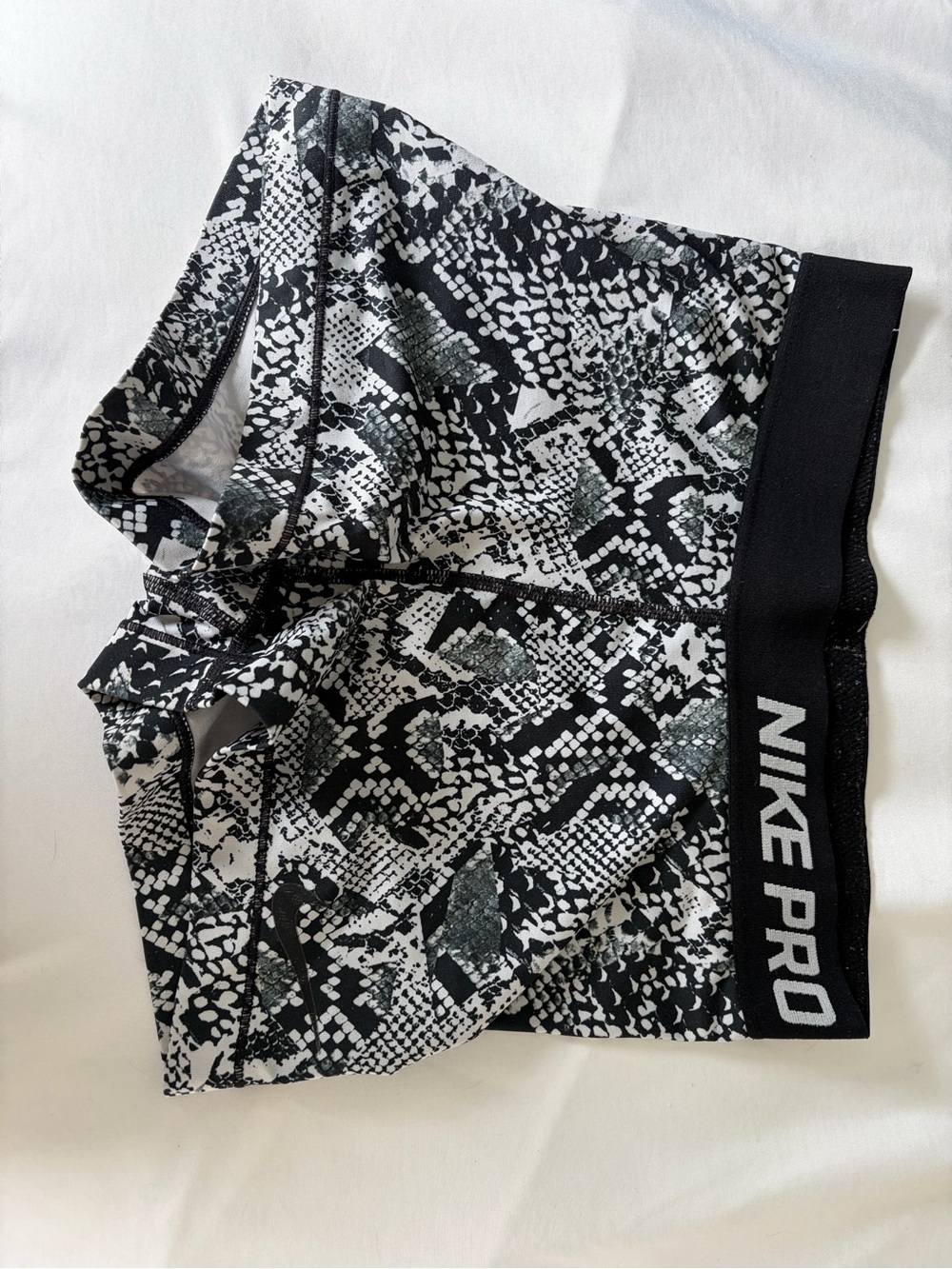 Nike Dri-FIT Performance Shorts / Adidas workout shorts XS BUNDLE 3 pairs